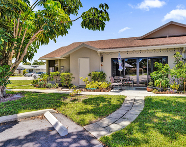 2915 Nw 12th Street - Photo Thumbnail 23