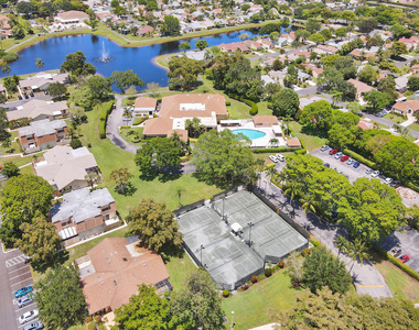 2915 Nw 12th Street - Photo Thumbnail 51