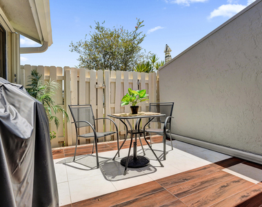 2915 Nw 12th Street - Photo Thumbnail 40