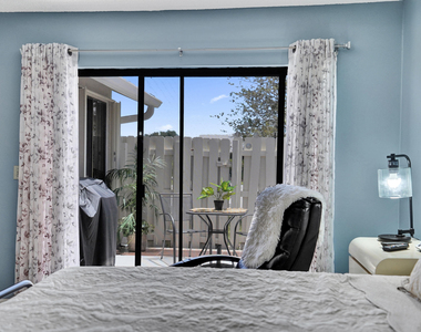 2915 Nw 12th Street - Photo Thumbnail 38