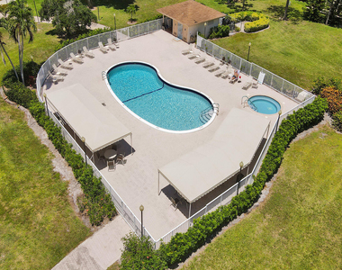 2915 Nw 12th Street - Photo Thumbnail 56