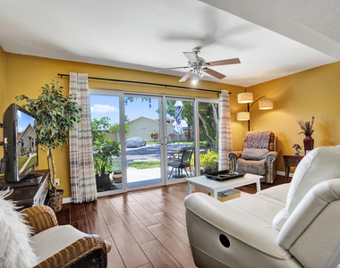 2915 Nw 12th Street - Photo Thumbnail 21