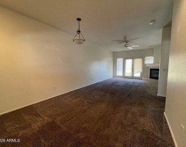 7021 E Earll Drive - Photo Thumbnail 6