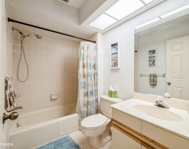 7485 Se Jamestown Terrace - Photo Thumbnail 13