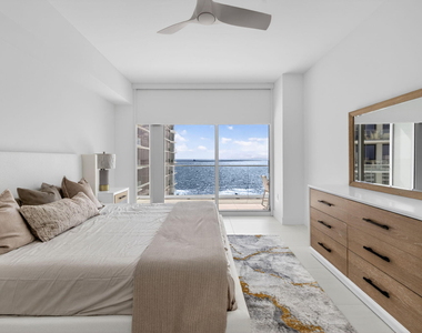 153 N Seabreeze Boulevard - Photo Thumbnail 24