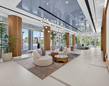 153 N Seabreeze Boulevard - Photo Thumbnail 41