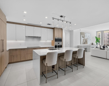 153 N Seabreeze Boulevard - Photo Thumbnail 9