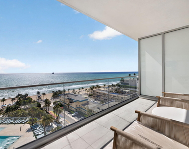 153 N Seabreeze Boulevard - Photo Thumbnail 16