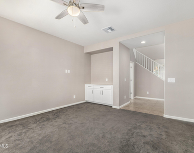 1527 W Windhaven Avenue - Photo Thumbnail 32