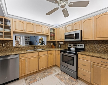 145 S Ocean Avenue - Photo Thumbnail 9