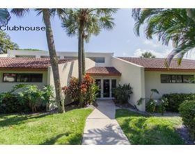 7200 Nw 2nd Avenue - Photo Thumbnail 9