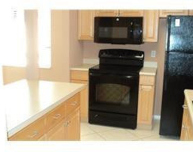 7200 Nw 2nd Avenue - Photo Thumbnail 2