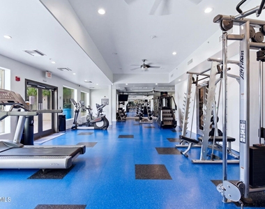 945 E Playa Del Norte Drive - Photo Thumbnail 35