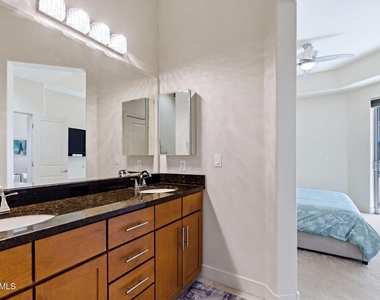 945 E Playa Del Norte Drive - Photo Thumbnail 23