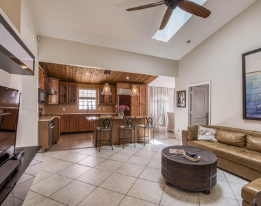 149 Cypress Cove - Photo Thumbnail 8