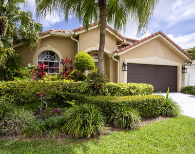149 Cypress Cove - Photo Thumbnail 1