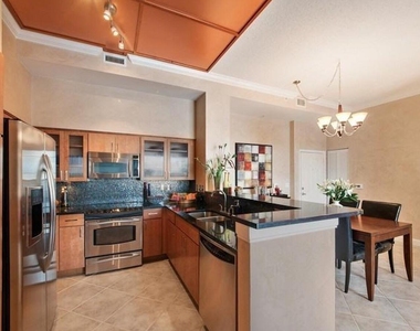 616 Clearwater Park Road - Photo Thumbnail 2