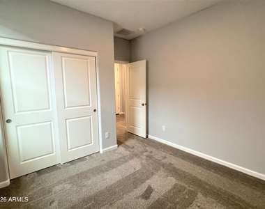 13227 W Buckskin Trail - Photo Thumbnail 20