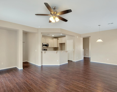 9037 W Plum Road - Photo Thumbnail 11