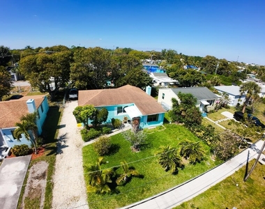 332 S Swinton Avenue S - Photo Thumbnail 4