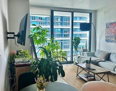 1300 S Miami Avenue - Photo Thumbnail 3