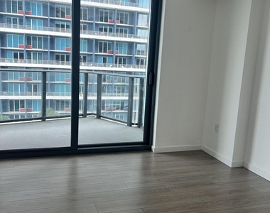 1300 S Miami Avenue - Photo Thumbnail 26