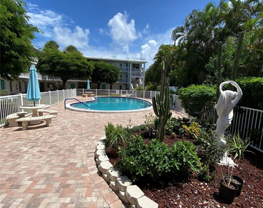 224 Hibiscus Avenue - Photo Thumbnail 23