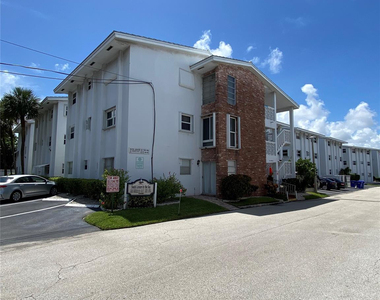 224 Hibiscus Avenue - Photo Thumbnail 1