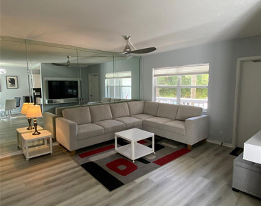 224 Hibiscus Avenue - Photo Thumbnail 7