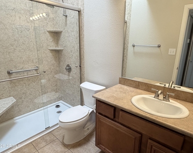 10115 E Mountain View Road - Photo Thumbnail 7