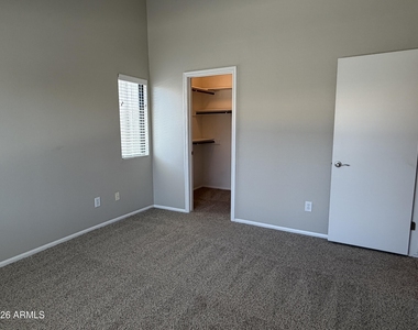 10115 E Mountain View Road - Photo Thumbnail 5