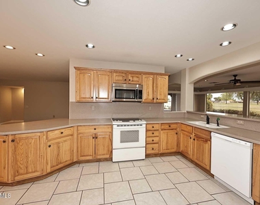 14211 N Cameo Drive - Photo Thumbnail 13