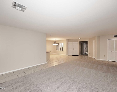 14211 N Cameo Drive - Photo Thumbnail 8