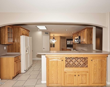 14211 N Cameo Drive - Photo Thumbnail 12