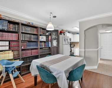 21895 Lake Forest Circle - Photo Thumbnail 8