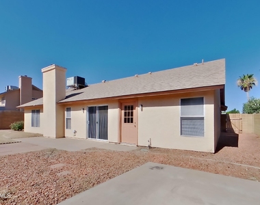 1313 N Avoca -- - Photo Thumbnail 15