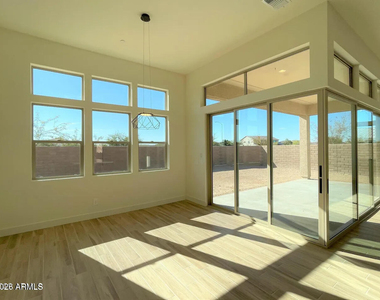9273 W Country Club Trail - Photo Thumbnail 7