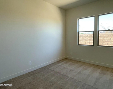 9273 W Country Club Trail - Photo Thumbnail 24