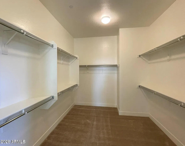9273 W Country Club Trail - Photo Thumbnail 18