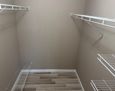 5750 Nw 64th Avenue - Photo Thumbnail 16