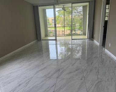 5750 Nw 64th Avenue - Photo Thumbnail 14