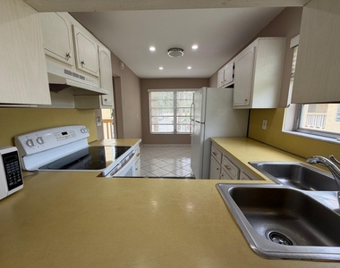 5750 Nw 64th Avenue - Photo Thumbnail 21