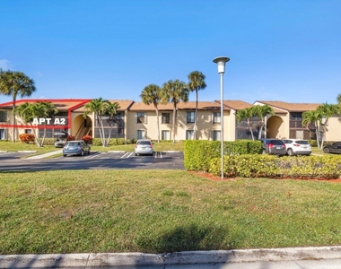 618 Sea Pine Way - Photo Thumbnail 26