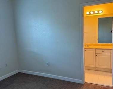 1721 Sw 81st Terrace - Photo Thumbnail 22