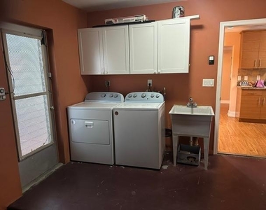 732 Se 11th Avenue - Photo Thumbnail 29
