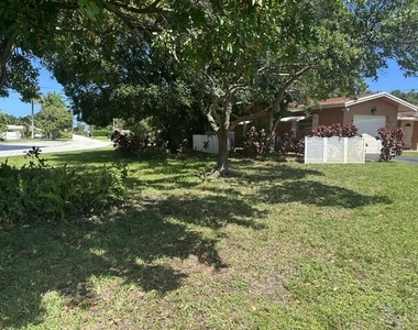 732 Se 11th Avenue - Photo Thumbnail 30