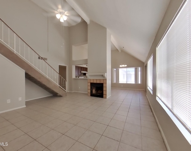 2206 W Monona Drive - Photo Thumbnail 2