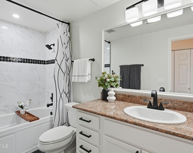 7009 E Acoma Drive - Photo Thumbnail 21