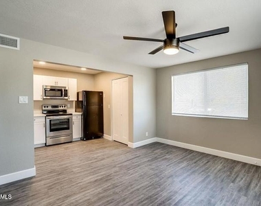 603 S Bellview -- - Photo Thumbnail 2