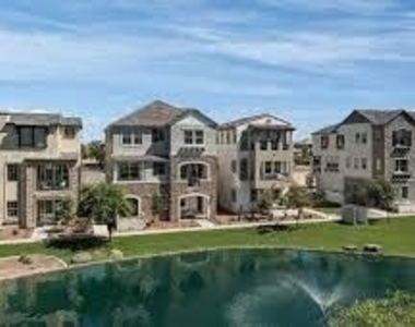 2669 S Peppertree Drive - Photo Thumbnail 1